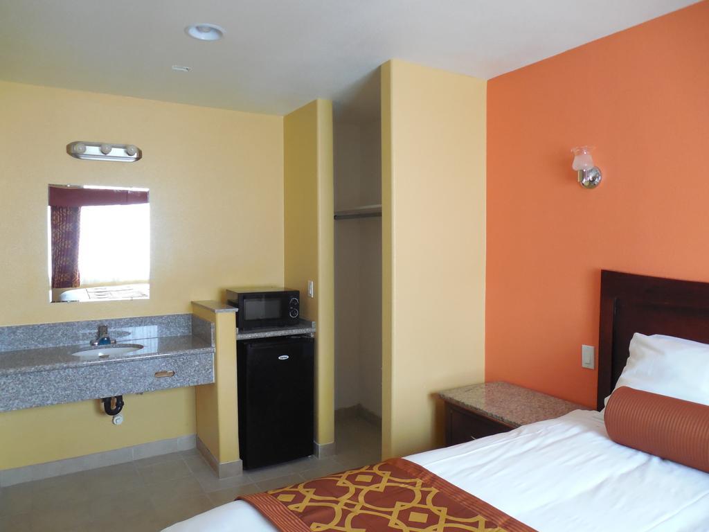 Coast Inn Oceanside Rum bild