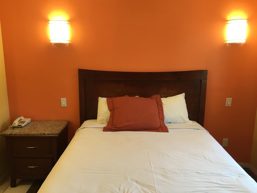 Coast Inn Oceanside Rum bild