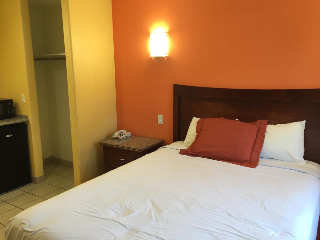 Coast Inn Oceanside Rum bild
